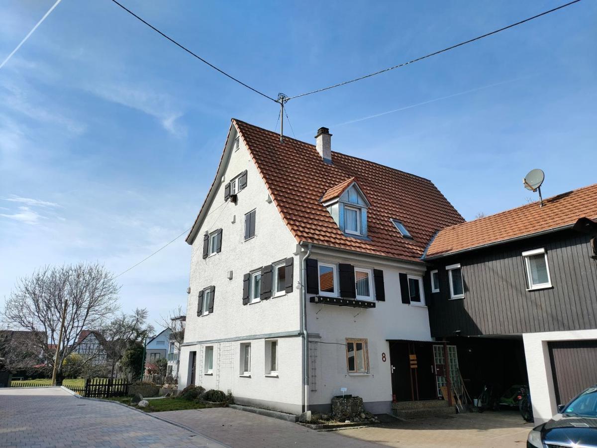 Zentrale & Ruhige Ferienwohnung Moessingen Ngoại thất bức ảnh