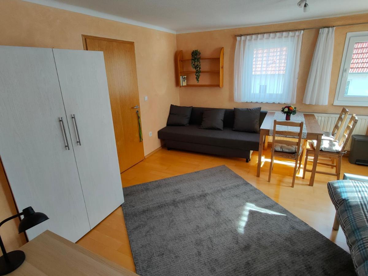 Zentrale & Ruhige Ferienwohnung Moessingen Ngoại thất bức ảnh